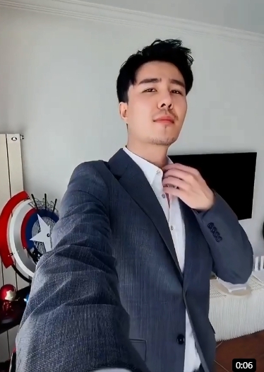 孤獨一郎的第一张照片--泰州相亲服务中心