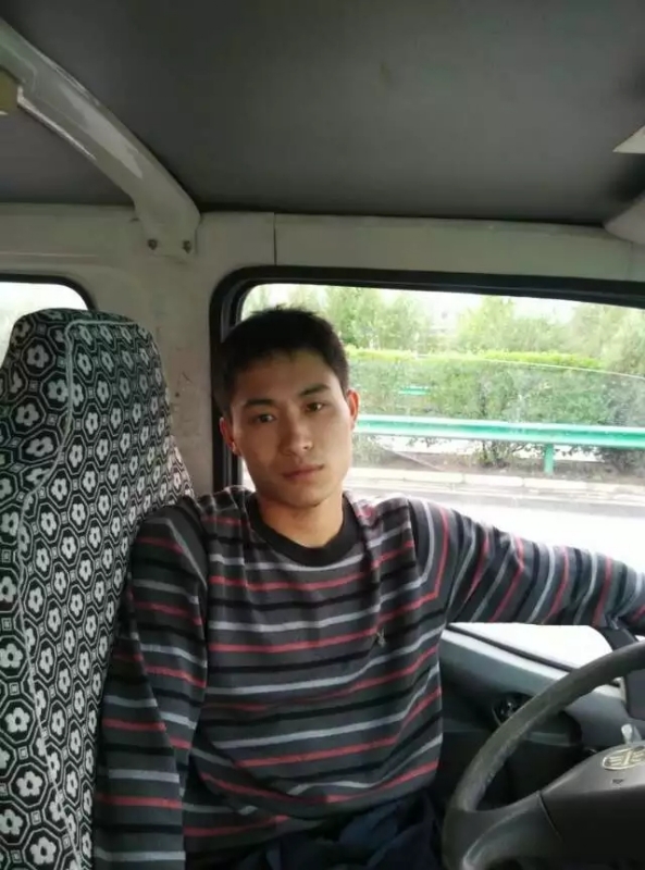 桦树林的第一张照片--泰州相亲服务中心