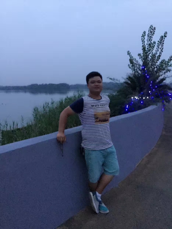 RLC的第一张照片--泰州相亲服务中心