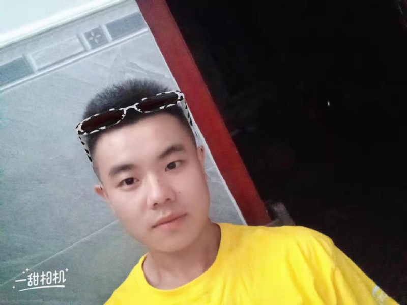 建国90周年的学渣的第一张照片--泰州相亲服务中心