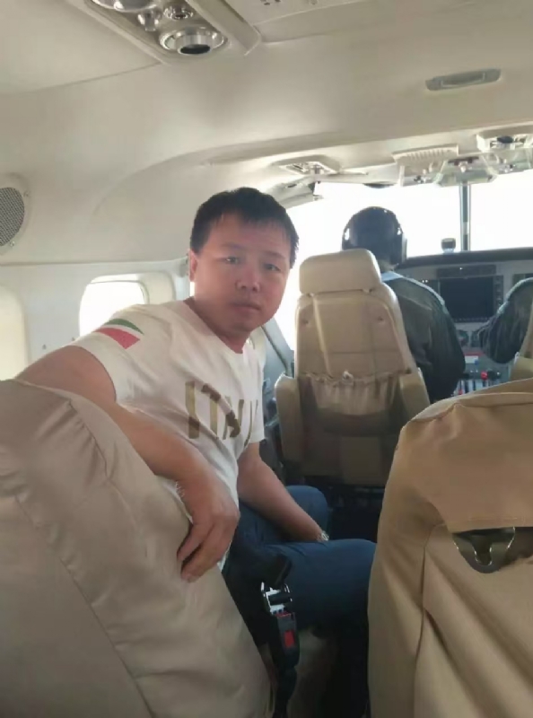 随风飘零的第一张照片--泰州相亲服务中心