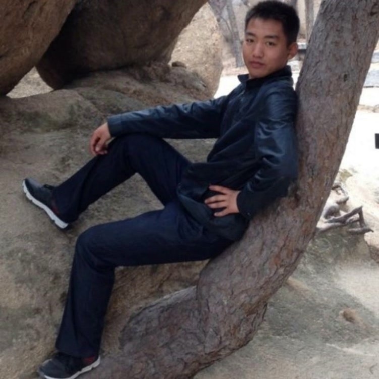 哥不帅但很坏的第一张照片--泰州相亲服务中心