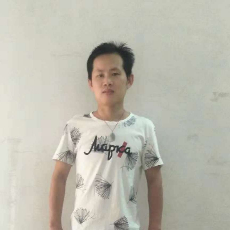 平平的第一张照片--泰州相亲服务中心