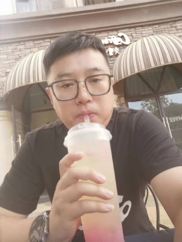 半旧情怀的第一张照片--泰州相亲服务中心