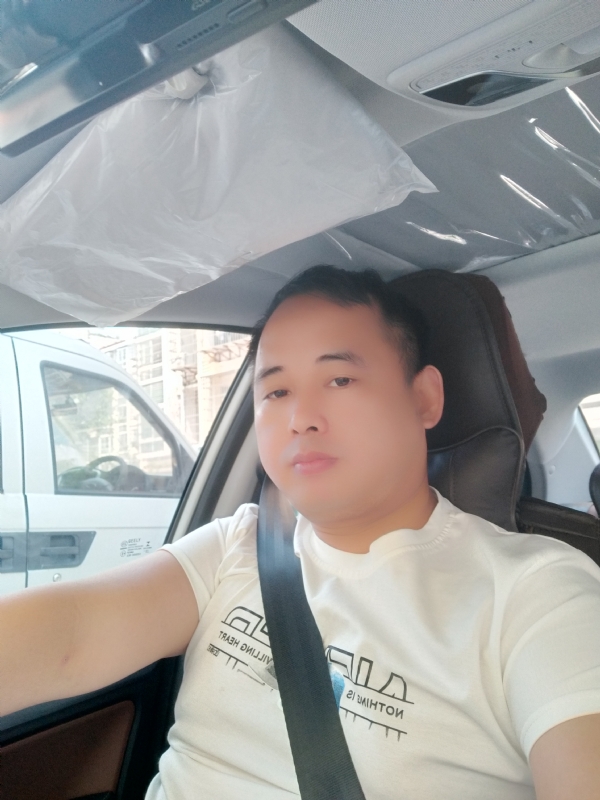 有你就好的第三张照片--泰州相亲服务中心