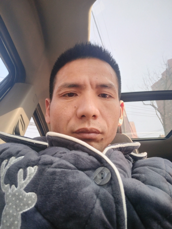 青春不长在的第一张照片--泰州相亲服务中心