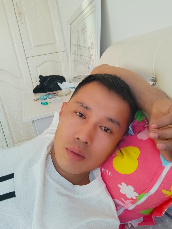 一个人的第一张照片--泰州相亲服务中心