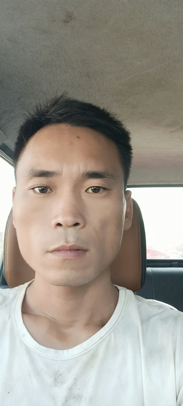 石头的第一张照片--泰州相亲服务中心