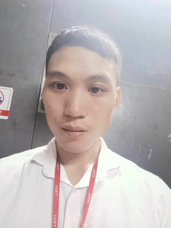 不离不弃的第一张照片--泰州相亲服务中心