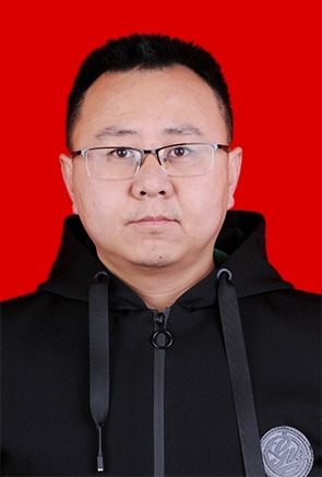 小熊维尼的第一张照片--泰州相亲服务中心