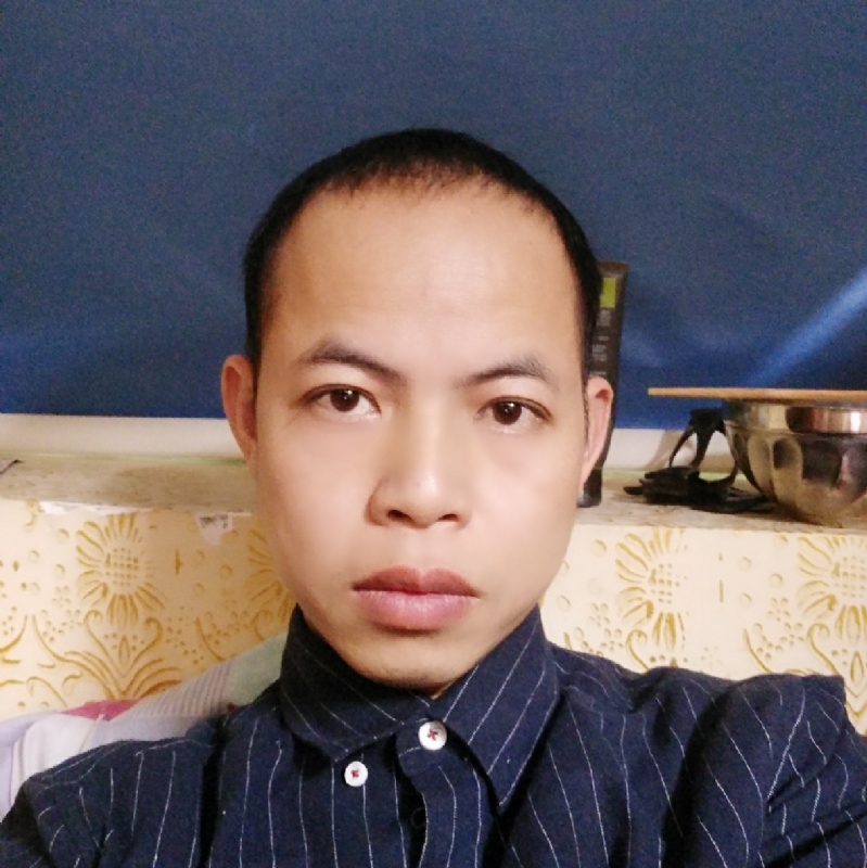 男儿当自强的第一张照片--泰州相亲服务中心