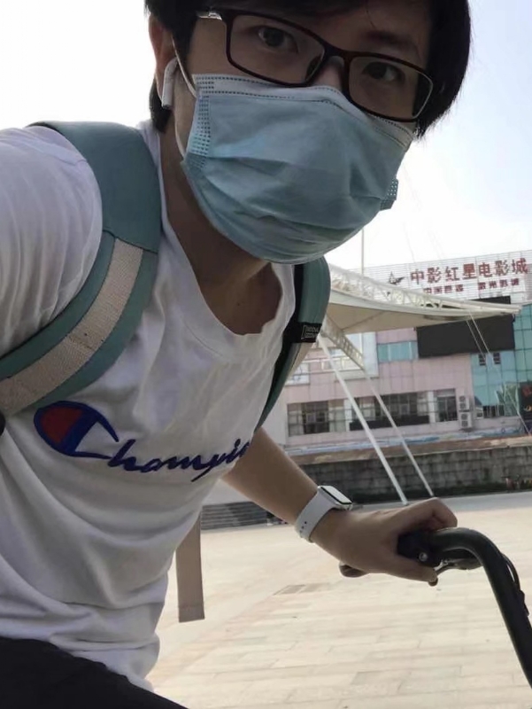 丁先生的第二张照片--泰州相亲服务中心