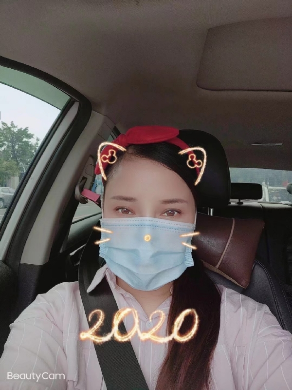 水瓶座的第一张照片--泰州相亲服务中心