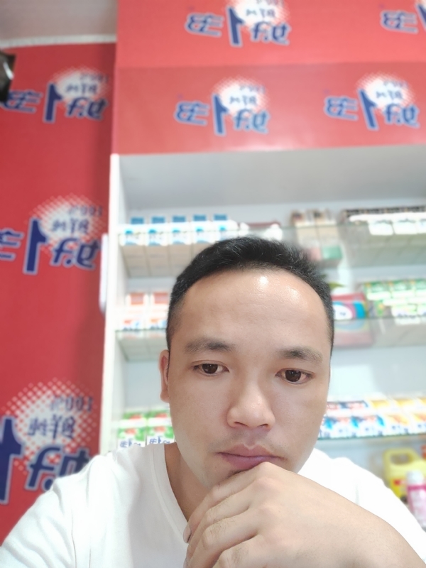 小老弟的第一张照片--泰州相亲服务中心