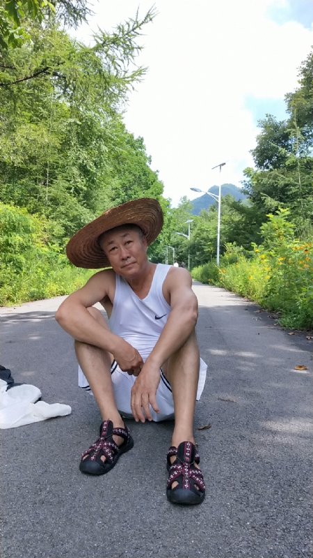 真诚寻伴的第一张照片--泰州相亲服务中心