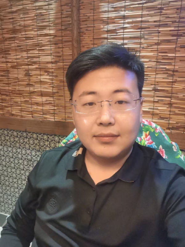 刘先生的第一张照片--泰州相亲服务中心