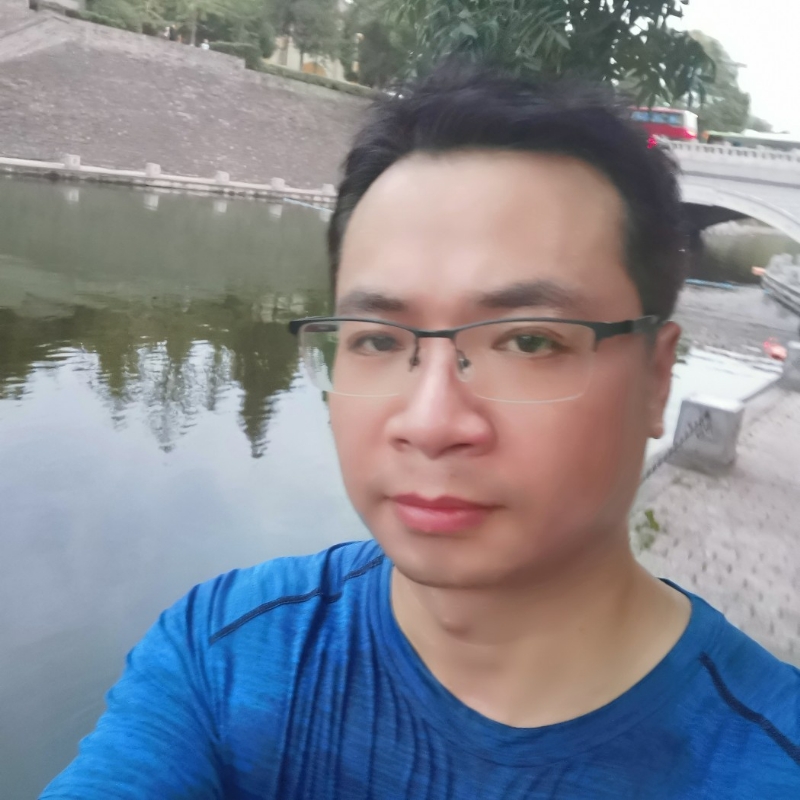 一支笔的第一张照片--泰州相亲服务中心