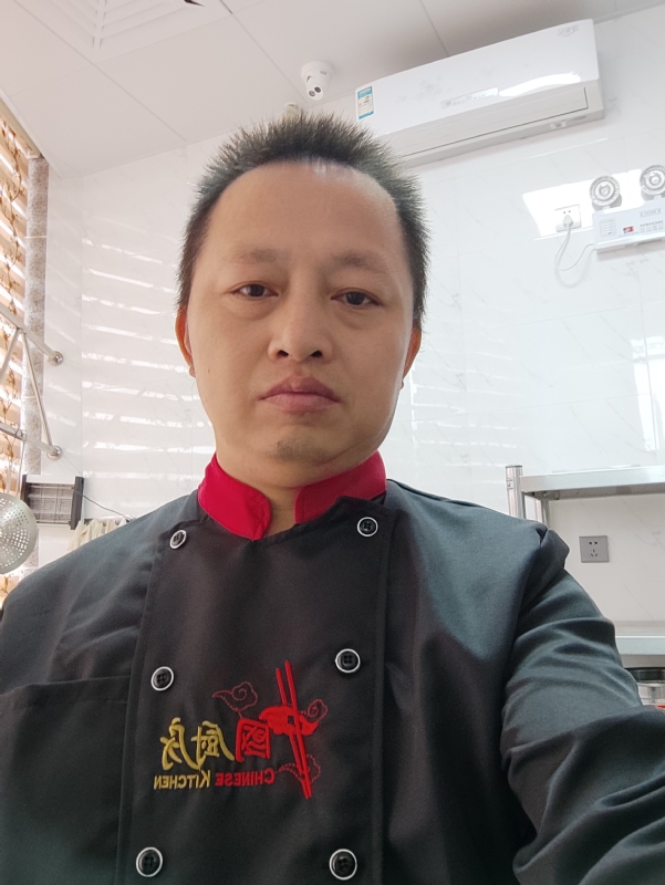 圆梦的第三张照片--泰州相亲服务中心