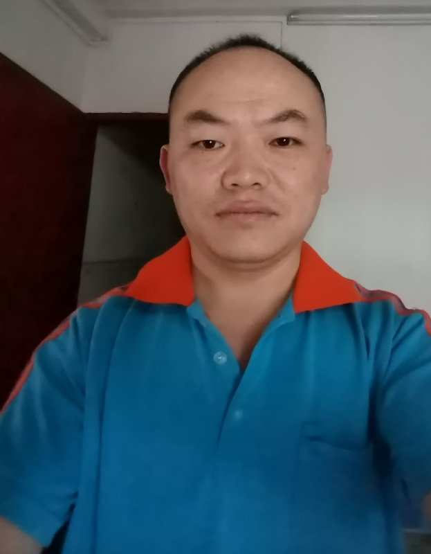 与子携老的第七张照片--泰州相亲服务中心