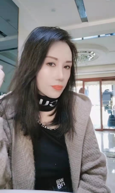 阿莲的第一张照片--泰州相亲服务中心
