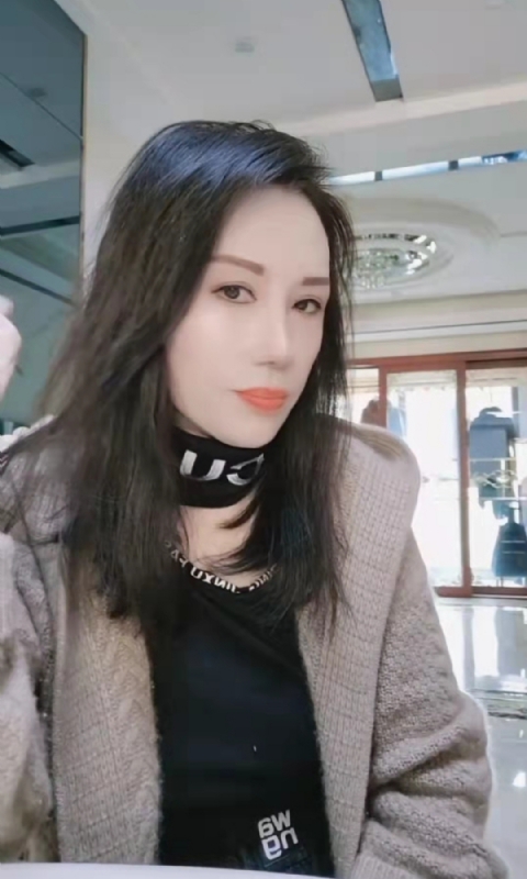 阿莲的第二张照片--泰州相亲服务中心