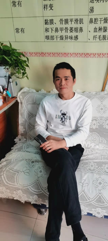 家家怡的第一张照片--泰州相亲服务中心