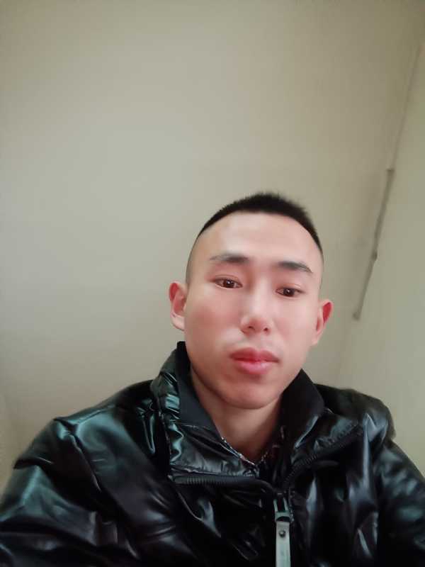 阿浩的第一张照片--泰州相亲服务中心