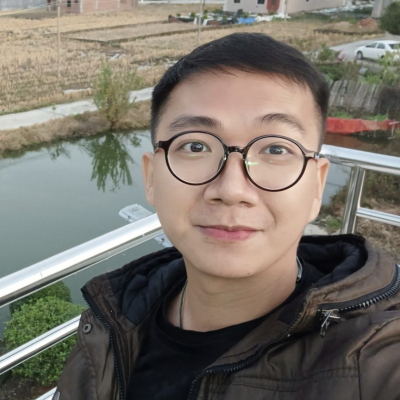 簡單認真的第一张照片--泰州相亲服务中心