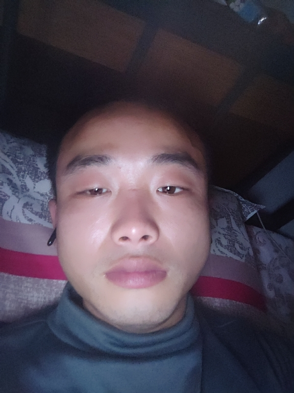偏爱的第一张照片--泰州相亲服务中心