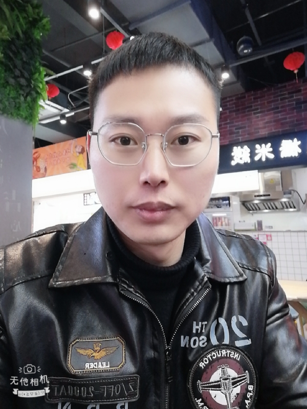 liuxiaocong的第一张照片--泰州相亲服务中心