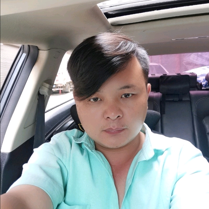 想家大黄蜂的第一张照片--泰州相亲服务中心