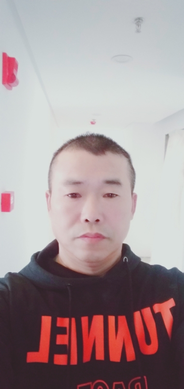 责任的第一张照片--泰州相亲服务中心