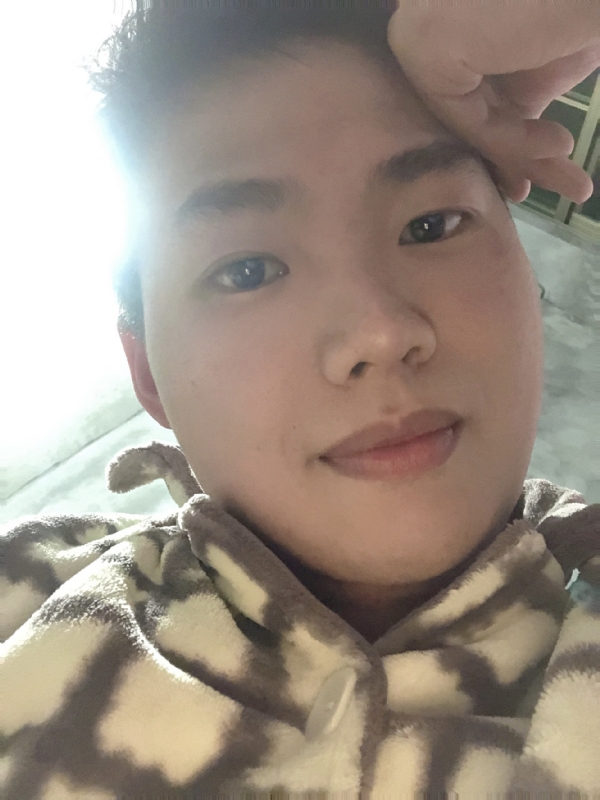 她的第四张照片--泰州相亲服务中心
