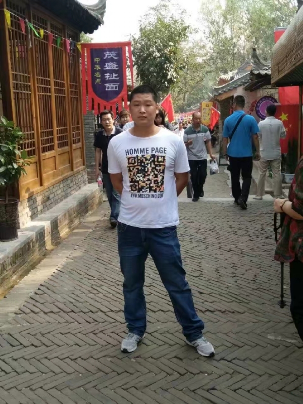 奥沙利龙的第二张照片--泰州相亲服务中心