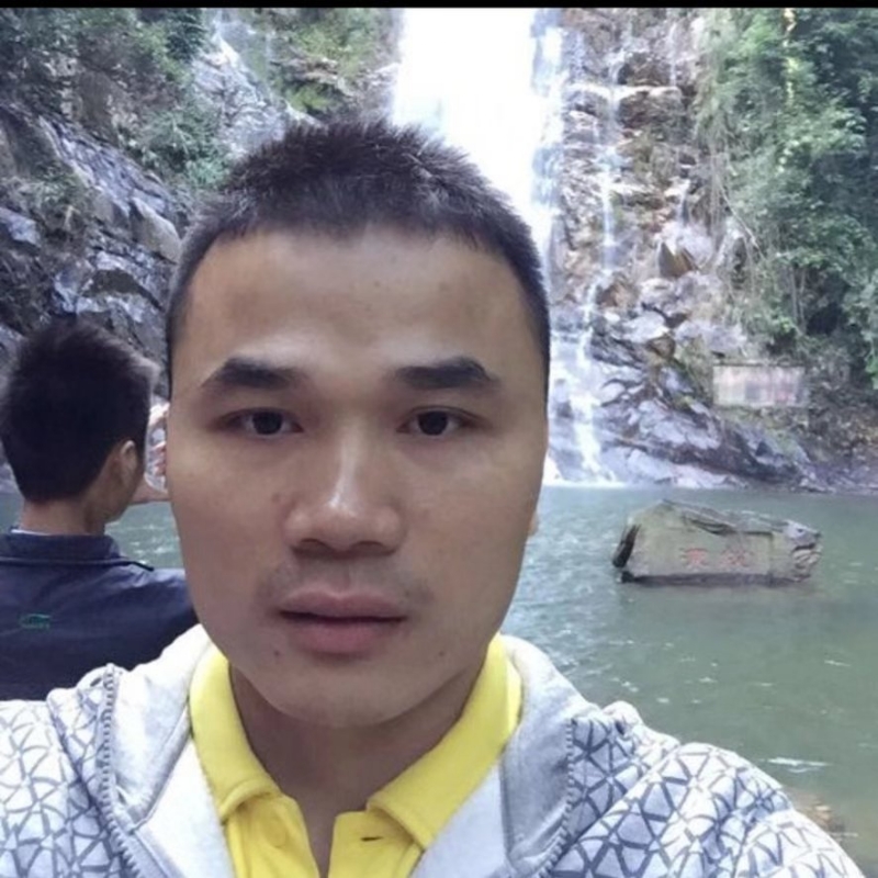 老梁的第一张照片--泰州相亲服务中心