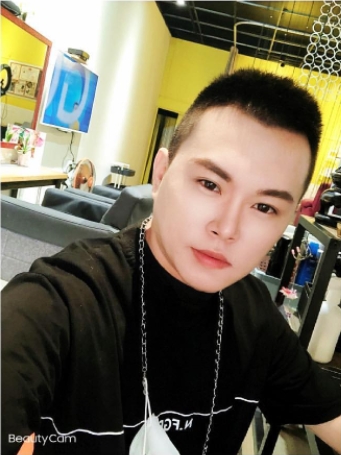 lucky的第一张照片--泰州相亲服务中心