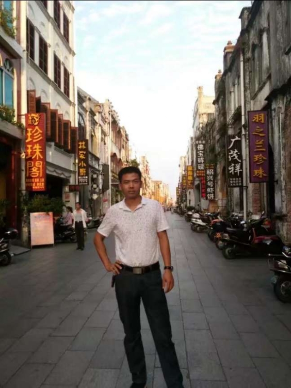 爱生活爱健康的第一张照片--泰州相亲服务中心