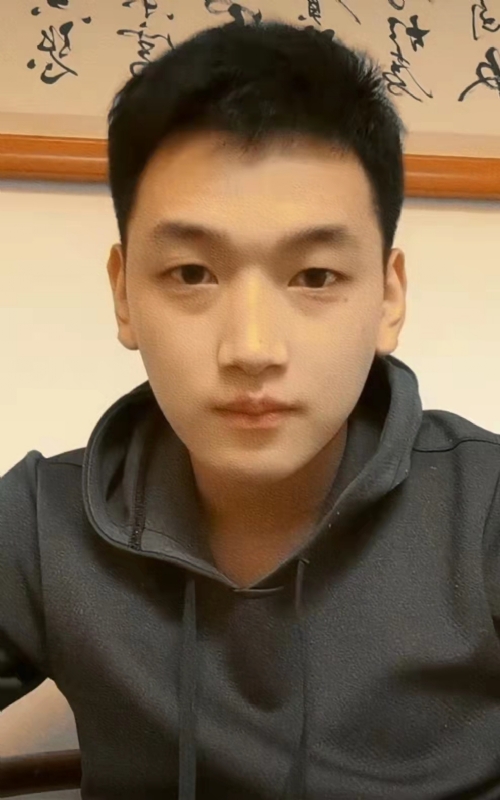 匆匆又夏天的第一张照片--泰州相亲服务中心