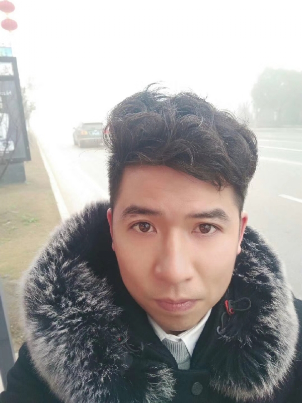 开心快乐每一天的第二张照片--泰州相亲服务中心