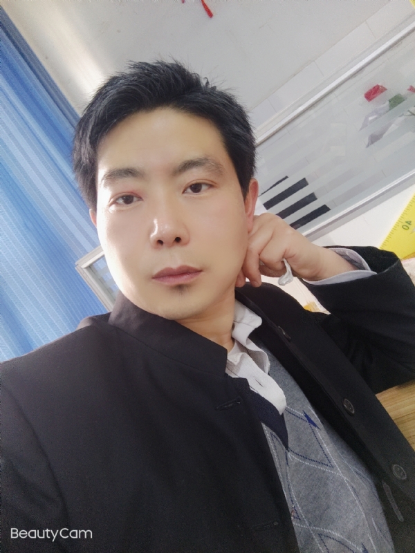 铜豌豆的第一张照片--泰州相亲服务中心