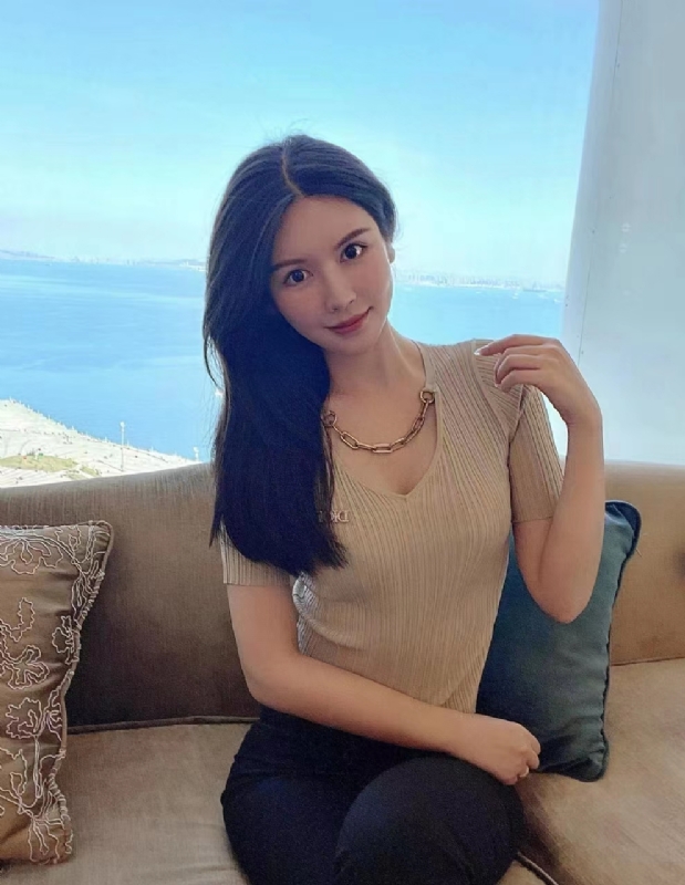 李芷晴的第一张照片--泰州相亲服务中心