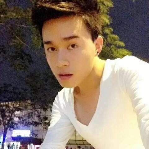 爱与不爱的第一张照片--泰州相亲服务中心
