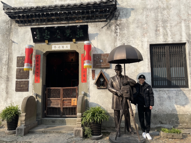 喝可乐的猫的第一张照片--泰州相亲服务中心