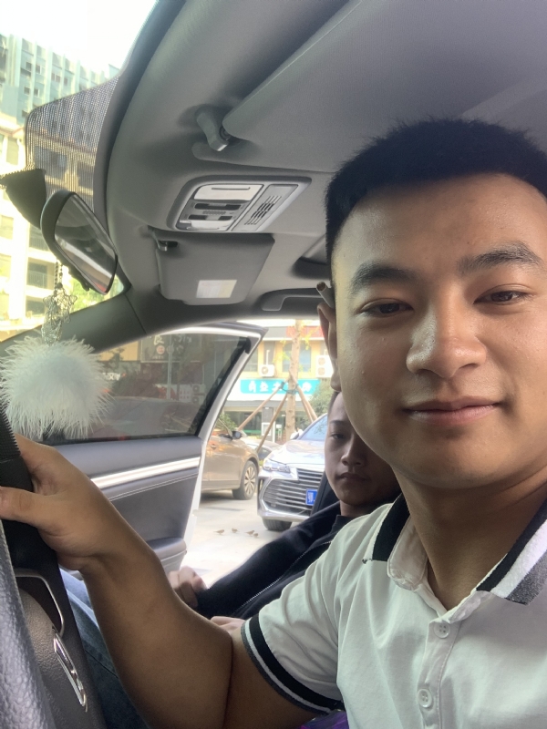 古有风琴的第三张照片--泰州相亲服务中心