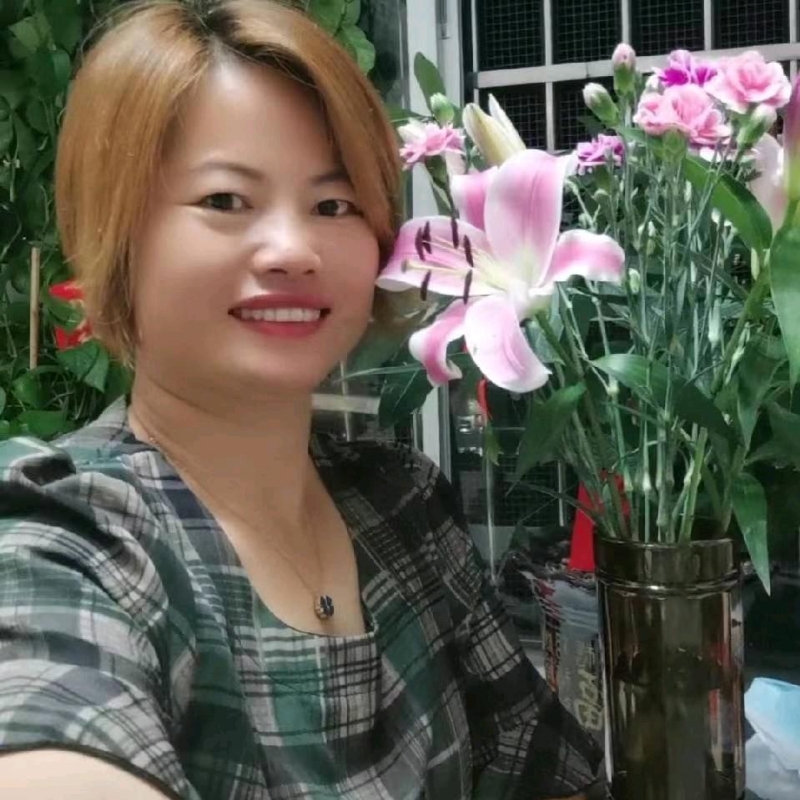 张敏娟的第一张照片--泰州相亲服务中心