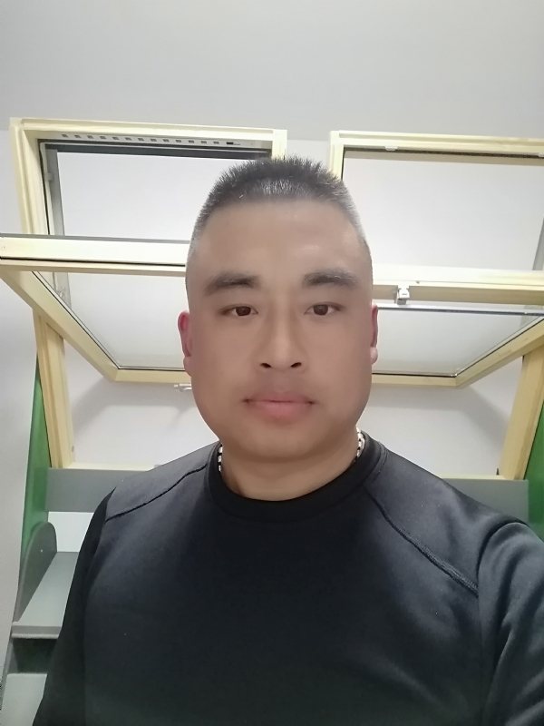 柏林的第一张照片--泰州相亲服务中心