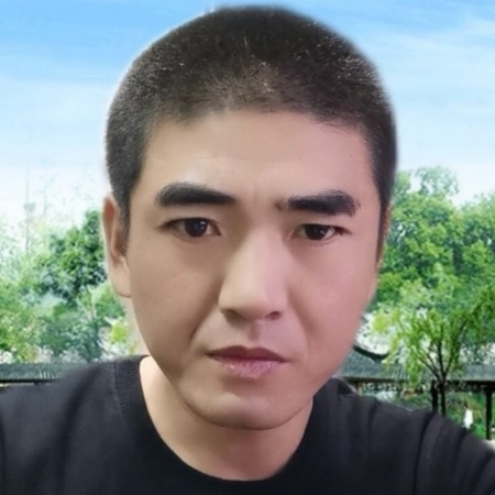 阳光帅气的第一张照片--泰州相亲服务中心
