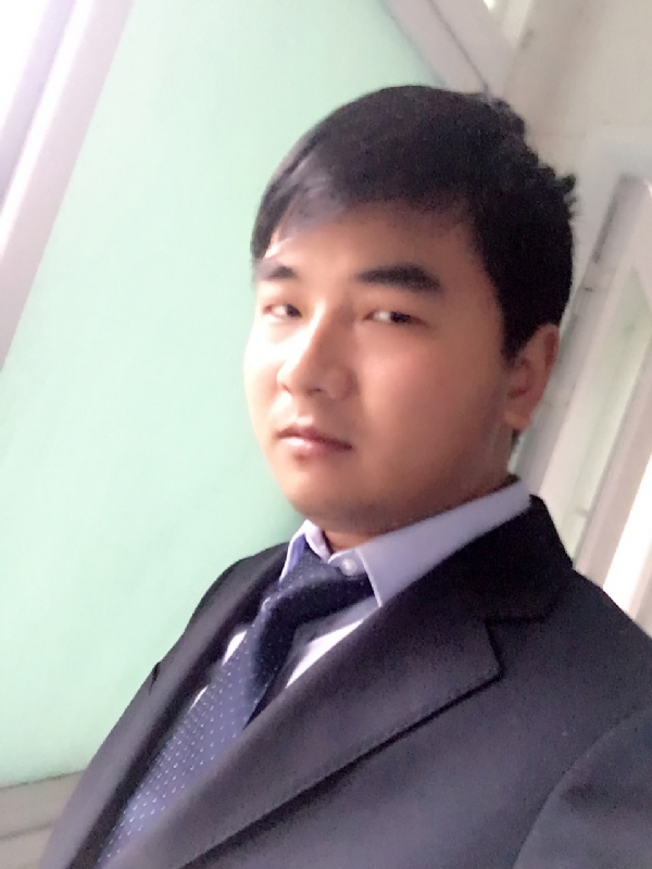 殷勤的王子的第二张照片--泰州相亲服务中心