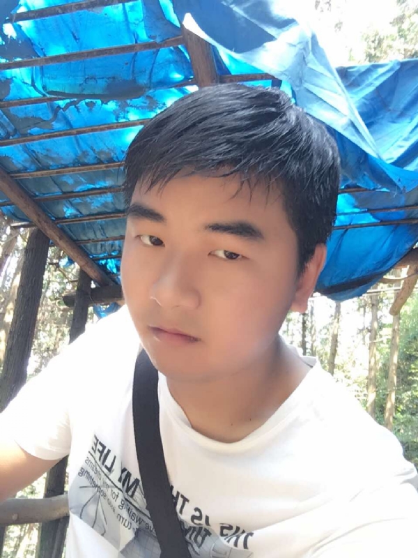 殷勤的王子的第三张照片--泰州相亲服务中心