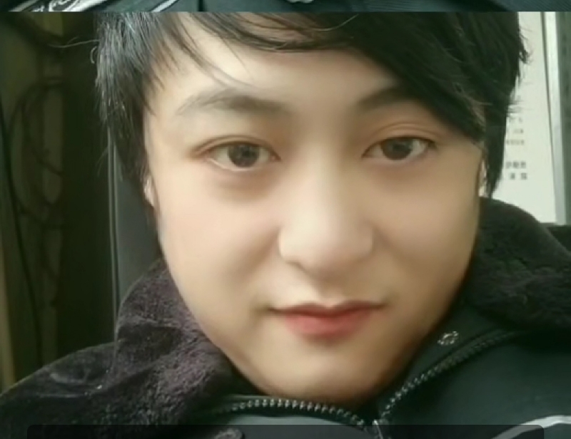 小玮的第一张照片--泰州相亲服务中心